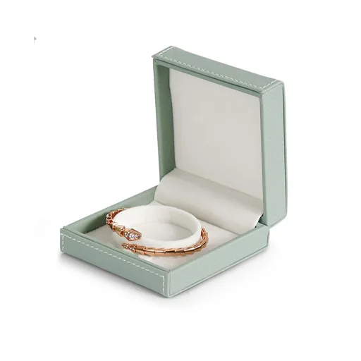 1722338138.1706628030.bangle-boxes-wholesale.webp