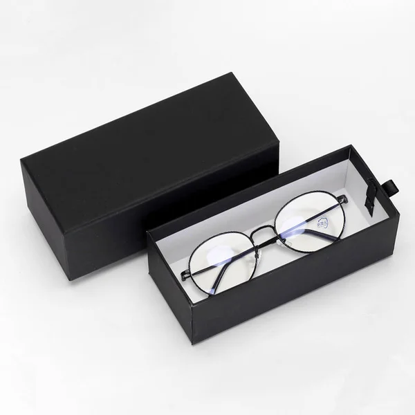 sunglasses-boxes-designs